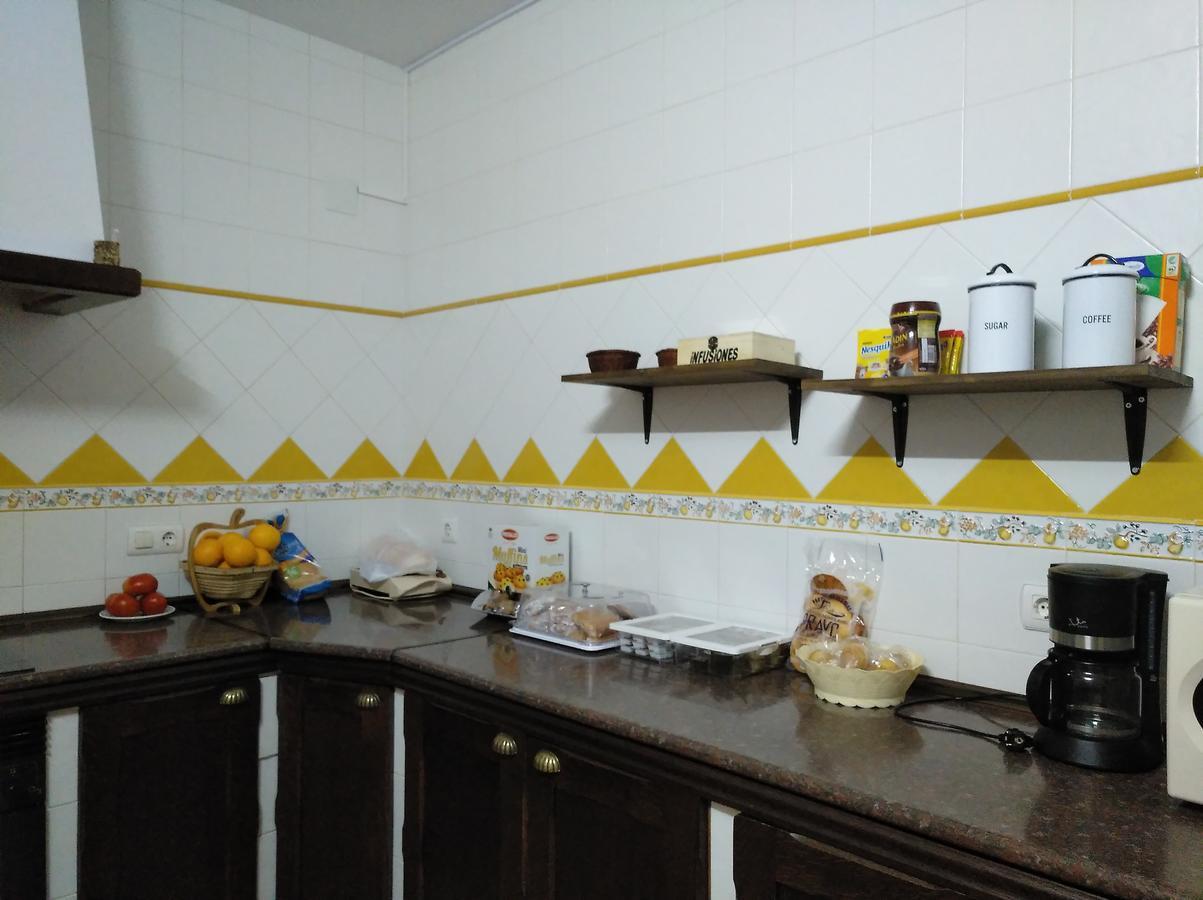 Casa Rural Pena Falcon Torrejon el Rubio Luaran gambar